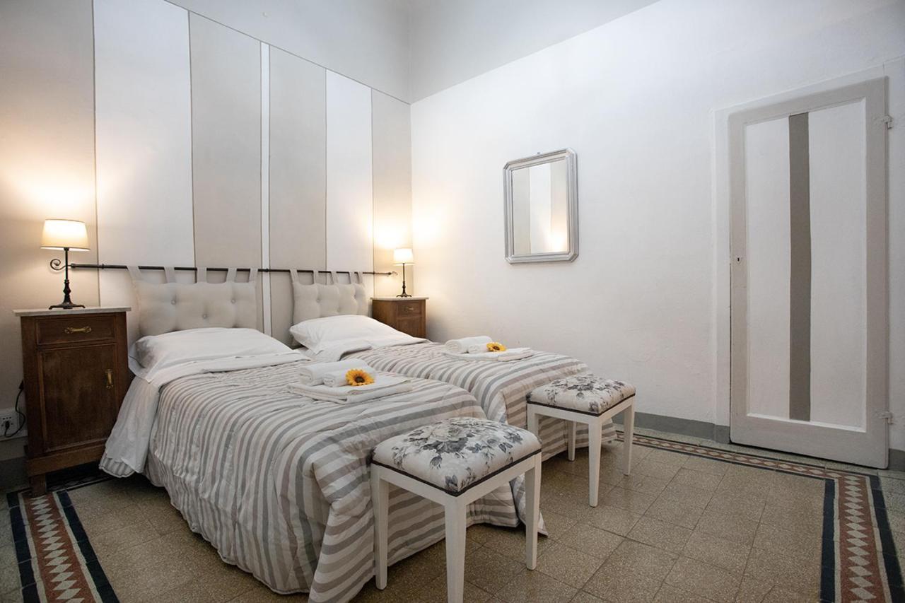 Отель Residenza Centro Storico Лукка Экстерьер фото